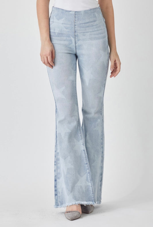 Risen High Wasted Flare Jeans